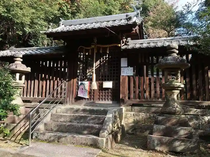 蟬丸神社(蝉丸神社)の本殿・本堂