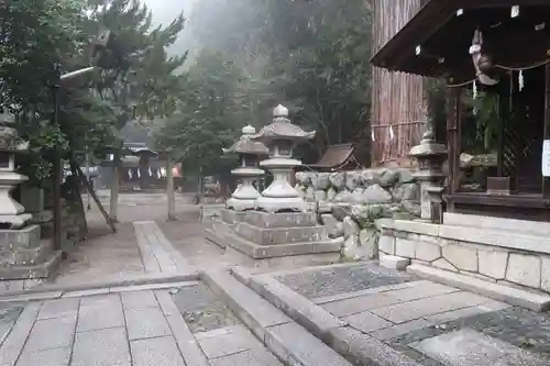 日牟禮八幡宮の建物その他