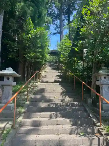 金沢八幡神社(岩手県)