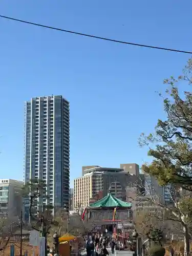 寛永寺不忍池弁天堂の{uncategorized: "未分類", other: "その他", undefined: "問題あり", building: "その他建物", grave: "お墓", sacred_gate: "鳥居", guardian: "狛犬", statue: "像", buddha: "仏像", history: "歴史", nature: "自然", garden: "庭園", animal: "動物", pagoda: "塔", temizu: "手水舎", mountain_gate: "山門・神門", sanctuary: "本殿・本堂", subordinate: "末社・摂社", art: "芸術", scenery: "景色", jizo: "地蔵", ema: "絵馬", goshuin: "御朱印", omikuji: "おみくじ", items: "授与品その他", amulet: "お守り", goshuincho: "御朱印帳", eats: "食事", festival: "お祭り", votive_dance: "神楽", shichigosan: "七五三参", wedding: "結婚式", experience: "体験その他", initially: "初詣", around: "周辺", anti_infection: "感染症対策"}