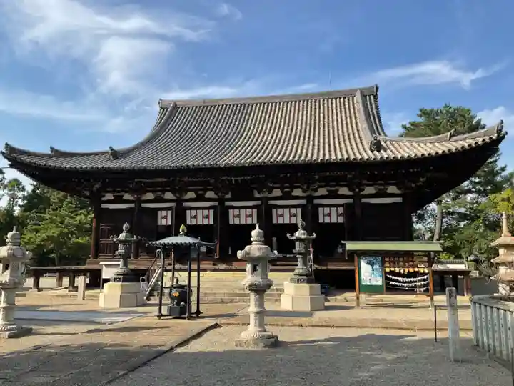 鶴林寺の本殿・本堂