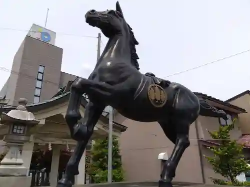 白山神社の狛犬