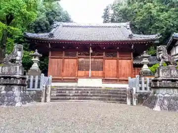 成石神社の本殿・本堂