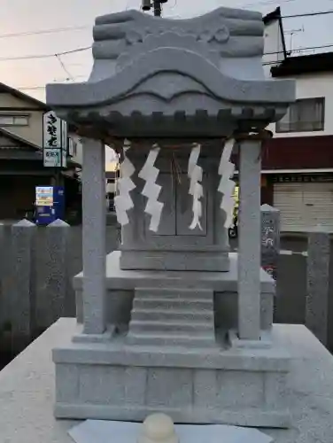 金刀比羅神社の{uncategorized: "未分類", other: "その他", undefined: "問題あり", building: "その他建物", grave: "お墓", sacred_gate: "鳥居", guardian: "狛犬", statue: "像", buddha: "仏像", history: "歴史", nature: "自然", garden: "庭園", animal: "動物", pagoda: "塔", temizu: "手水舎", mountain_gate: "山門・神門", sanctuary: "本殿・本堂", subordinate: "末社・摂社", art: "芸術", scenery: "景色", jizo: "地蔵", ema: "絵馬", goshuin: "御朱印", omikuji: "おみくじ", items: "授与品その他", amulet: "お守り", goshuincho: "御朱印帳", eats: "食事", festival: "お祭り", votive_dance: "神楽", shichigosan: "七五三参", wedding: "結婚式", experience: "体験その他", initially: "初詣", around: "周辺", anti_infection: "感染症対策"}