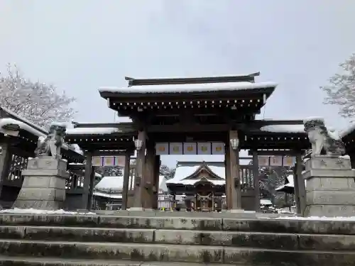 白鷺神社の{uncategorized: "未分類", other: "その他", undefined: "問題あり", building: "その他建物", grave: "お墓", sacred_gate: "鳥居", guardian: "狛犬", statue: "像", buddha: "仏像", history: "歴史", nature: "自然", garden: "庭園", animal: "動物", pagoda: "塔", temizu: "手水舎", mountain_gate: "山門・神門", sanctuary: "本殿・本堂", subordinate: "末社・摂社", art: "芸術", scenery: "景色", jizo: "地蔵", ema: "絵馬", goshuin: "御朱印", omikuji: "おみくじ", items: "授与品その他", amulet: "お守り", goshuincho: "御朱印帳", eats: "食事", festival: "お祭り", votive_dance: "神楽", shichigosan: "七五三参", wedding: "結婚式", experience: "体験その他", initially: "初詣", around: "周辺", anti_infection: "感染症対策"}