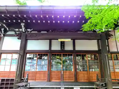 西祐寺の本殿・本堂