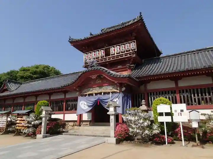 伊佐爾波神社の本殿・本堂