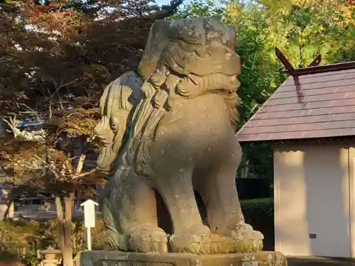 仁木神社の狛犬