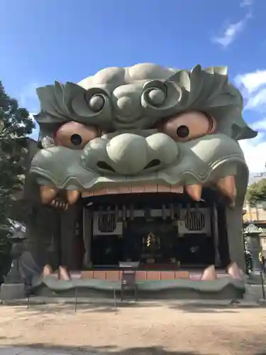 難波八阪神社の狛犬