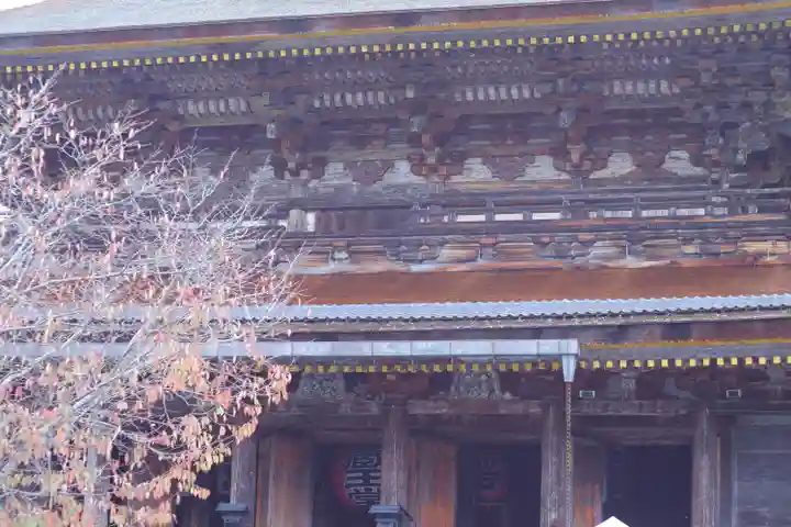 金峯山寺の本殿・本堂