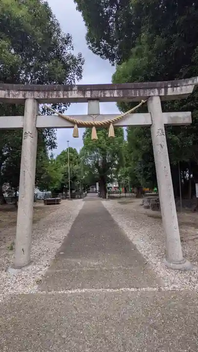 間黒神社(幸心)の鳥居