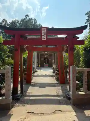 多田朝日森稲荷神社の{uncategorized: "未分類", other: "その他", undefined: "問題あり", building: "その他建物", grave: "お墓", sacred_gate: "鳥居", guardian: "狛犬", statue: "像", buddha: "仏像", history: "歴史", nature: "自然", garden: "庭園", animal: "動物", pagoda: "塔", temizu: "手水舎", mountain_gate: "山門・神門", sanctuary: "本殿・本堂", subordinate: "末社・摂社", art: "芸術", scenery: "景色", jizo: "地蔵", ema: "絵馬", goshuin: "御朱印", omikuji: "おみくじ", items: "授与品その他", amulet: "お守り", goshuincho: "御朱印帳", eats: "食事", festival: "お祭り", votive_dance: "神楽", shichigosan: "七五三参", wedding: "結婚式", experience: "体験その他", initially: "初詣", around: "周辺", anti_infection: "感染症対策"}