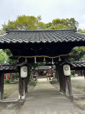 豊田白山神社の山門・神門