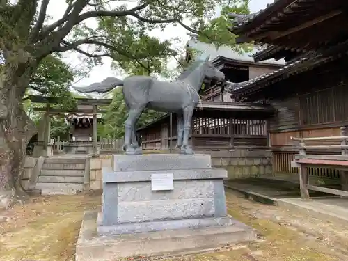 枝光八幡宮の狛犬