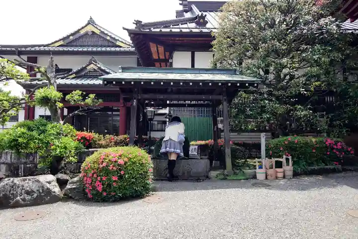 惣宗寺の手水舎