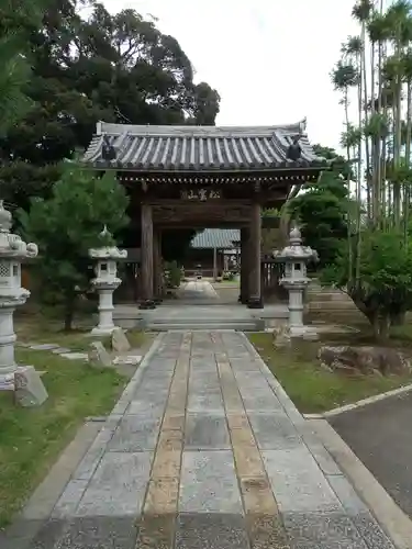 長光寺の山門・神門