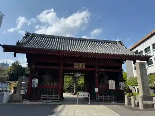 護国寺の{uncategorized: "未分類", other: "その他", undefined: "問題あり", building: "その他建物", grave: "お墓", sacred_gate: "鳥居", guardian: "狛犬", statue: "像", buddha: "仏像", history: "歴史", nature: "自然", garden: "庭園", animal: "動物", pagoda: "塔", temizu: "手水舎", mountain_gate: "山門・神門", sanctuary: "本殿・本堂", subordinate: "末社・摂社", art: "芸術", scenery: "景色", jizo: "地蔵", ema: "絵馬", goshuin: "御朱印", omikuji: "おみくじ", items: "授与品その他", amulet: "お守り", goshuincho: "御朱印帳", eats: "食事", festival: "お祭り", votive_dance: "神楽", shichigosan: "七五三参", wedding: "結婚式", experience: "体験その他", initially: "初詣", around: "周辺", anti_infection: "感染症対策"}