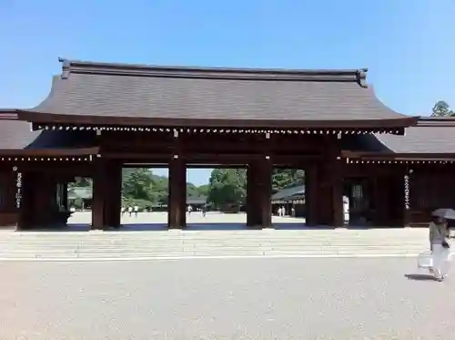 橿原神宮の山門・神門