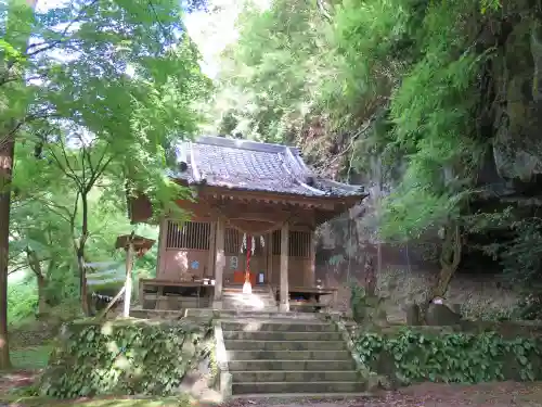 八女津媛神社の本殿