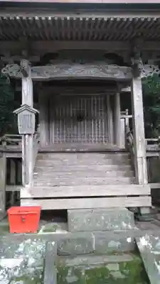 小国両神社の末社・摂社