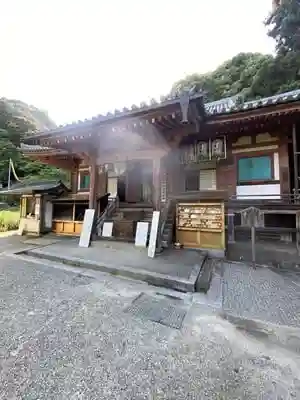 松尾寺の本殿
