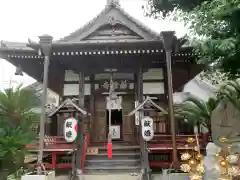 薬証寺の本殿