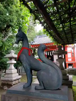 藤神稲荷神社の狛犬
