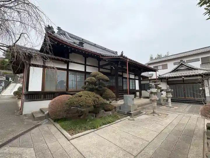 保寿院の{uncategorized: "未分類", other: "その他", undefined: "問題あり", building: "その他建物", grave: "お墓", sacred_gate: "鳥居", guardian: "狛犬", statue: "像", buddha: "仏像", history: "歴史", nature: "自然", garden: "庭園", animal: "動物", pagoda: "塔", temizu: "手水舎", mountain_gate: "山門・神門", sanctuary: "本殿・本堂", subordinate: "末社・摂社", art: "芸術", scenery: "景色", jizo: "地蔵", ema: "絵馬", goshuin: "御朱印", omikuji: "おみくじ", items: "授与品その他", amulet: "お守り", goshuincho: "御朱印帳", eats: "食事", festival: "お祭り", votive_dance: "神楽", shichigosan: "七五三参", wedding: "結婚式", experience: "体験その他", initially: "初詣", around: "周辺", anti_infection: "感染症対策"}