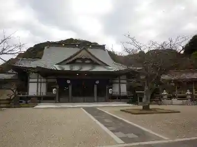 光明寺の本殿・本堂