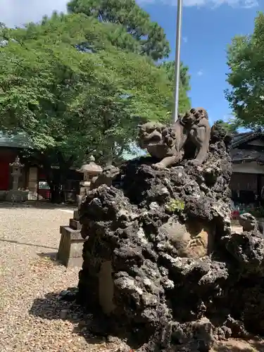 前原御嶽神社の狛犬