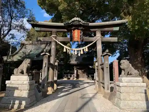 金鑚神社の鳥居