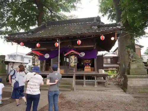 八枝神社の本殿