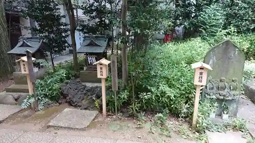 中野氷川神社の末社・摂社