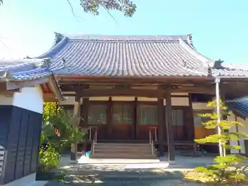 唯信寺の本殿・本堂