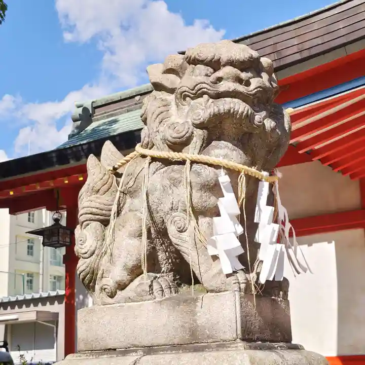 玉造稲荷神社の狛犬