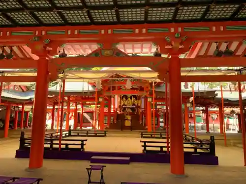 生田神社の本殿・本堂