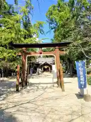 白鬚神社の鳥居