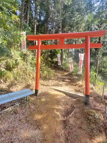 上之臺稲荷神社の鳥居