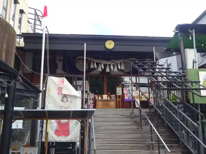 菊名神社の本殿・本堂