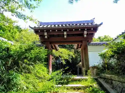 佐治神社の山門