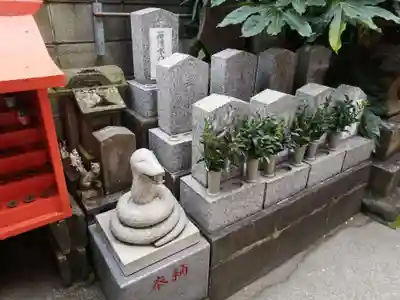 豊受稲荷本宮の狛犬