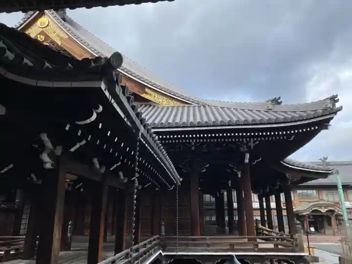 佛光寺の本殿・本堂
