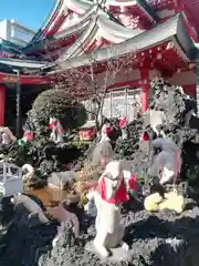 京濱伏見稲荷神社の狛犬