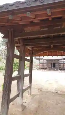 滝興寺の山門・神門