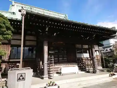 傳心寺の本殿・本堂