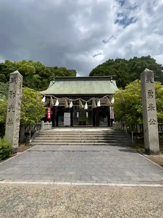 備後護國神社の{uncategorized: "未分類", other: "その他", undefined: "問題あり", building: "その他建物", grave: "お墓", sacred_gate: "鳥居", guardian: "狛犬", statue: "像", buddha: "仏像", history: "歴史", nature: "自然", garden: "庭園", animal: "動物", pagoda: "塔", temizu: "手水舎", mountain_gate: "山門・神門", sanctuary: "本殿・本堂", subordinate: "末社・摂社", art: "芸術", scenery: "景色", jizo: "地蔵", ema: "絵馬", goshuin: "御朱印", omikuji: "おみくじ", items: "授与品その他", amulet: "お守り", goshuincho: "御朱印帳", eats: "食事", festival: "お祭り", votive_dance: "神楽", shichigosan: "七五三参", wedding: "結婚式", experience: "体験その他", initially: "初詣", around: "周辺", anti_infection: "感染症対策"}