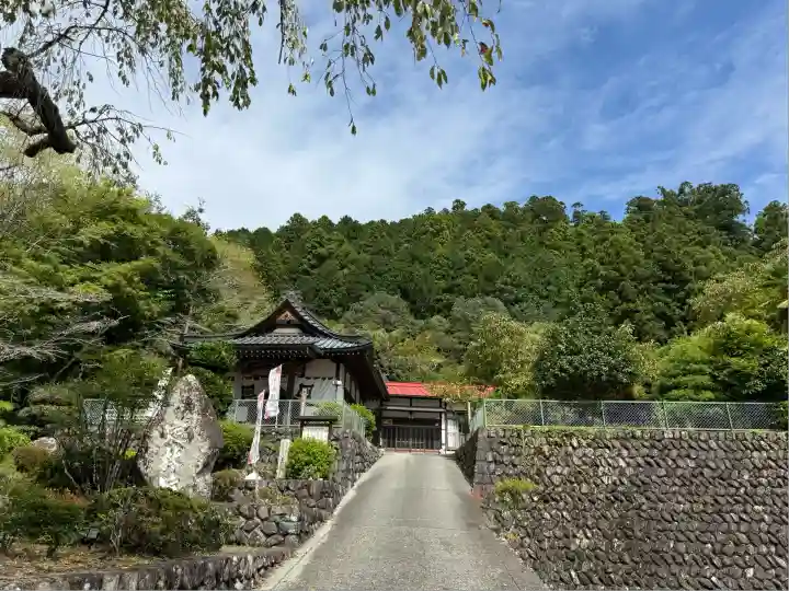 日蓮宗 総本山 塔頭 定林坊(じょうりんぼう)(山梨県)