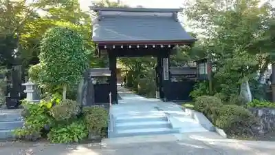 願誓寺の山門