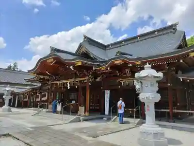 諏訪神社の本殿・本堂
