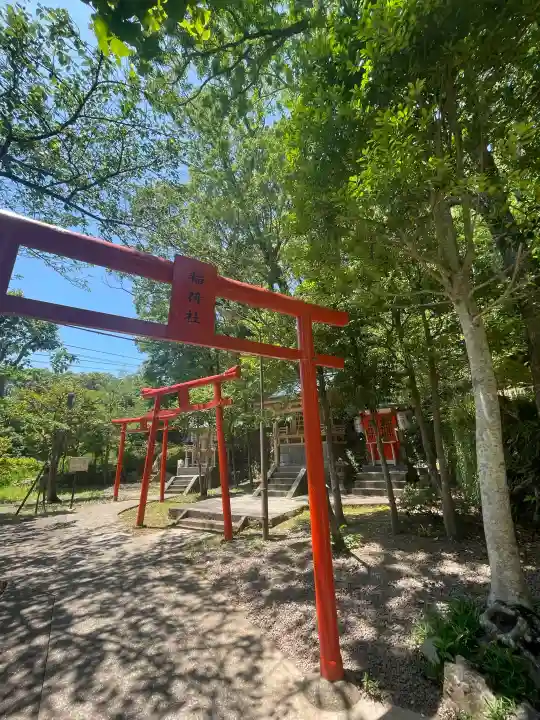 淵神社の{uncategorized: "未分類", other: "その他", undefined: "問題あり", building: "その他建物", grave: "お墓", sacred_gate: "鳥居", guardian: "狛犬", statue: "像", buddha: "仏像", history: "歴史", nature: "自然", garden: "庭園", animal: "動物", pagoda: "塔", temizu: "手水舎", mountain_gate: "山門・神門", sanctuary: "本殿・本堂", subordinate: "末社・摂社", art: "芸術", scenery: "景色", jizo: "地蔵", ema: "絵馬", goshuin: "御朱印", omikuji: "おみくじ", items: "授与品その他", amulet: "お守り", goshuincho: "御朱印帳", eats: "食事", festival: "お祭り", votive_dance: "神楽", shichigosan: "七五三参", wedding: "結婚式", experience: "体験その他", initially: "初詣", around: "周辺", anti_infection: "感染症対策"}
